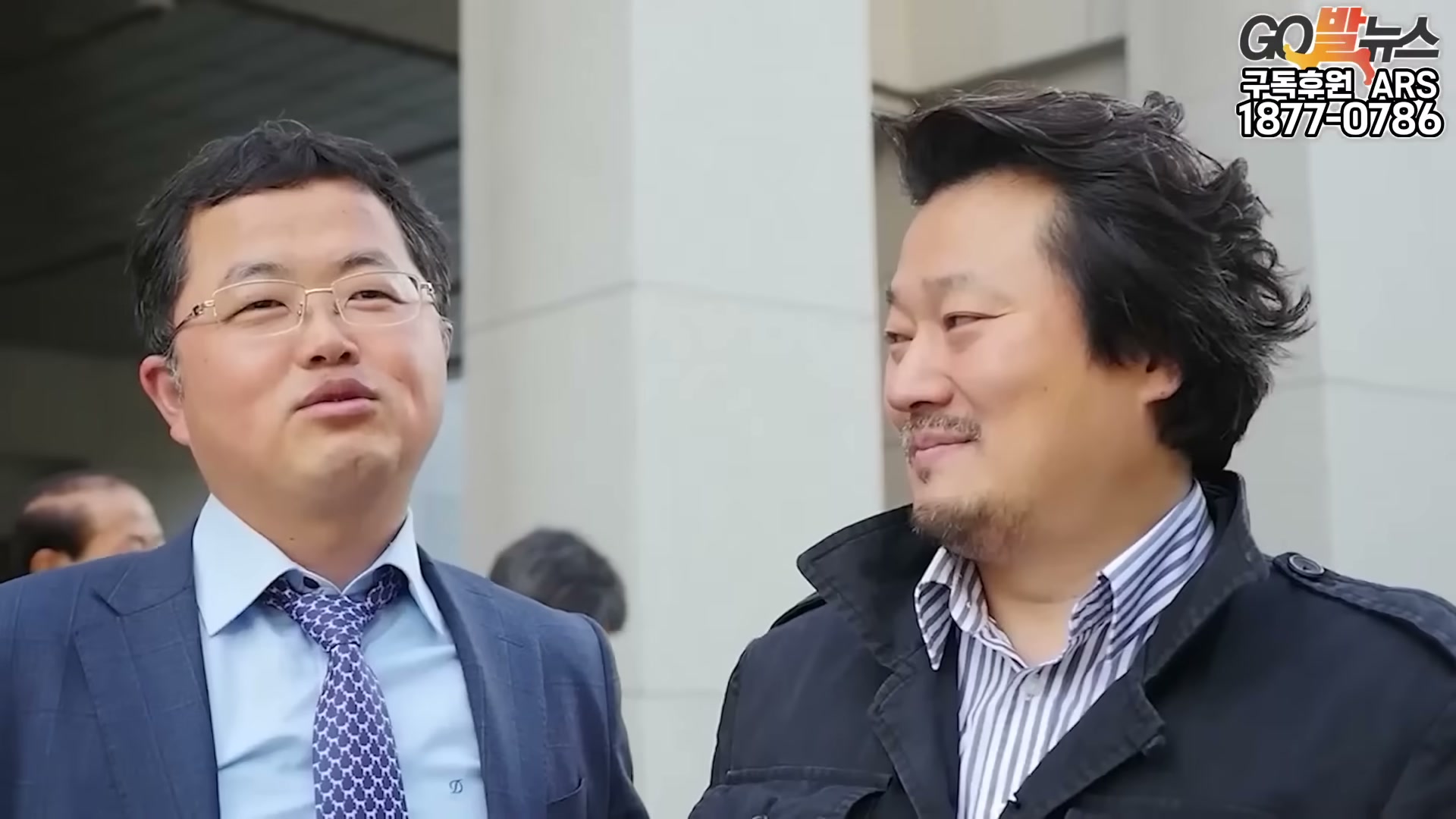 Snapshot at 6464.36s