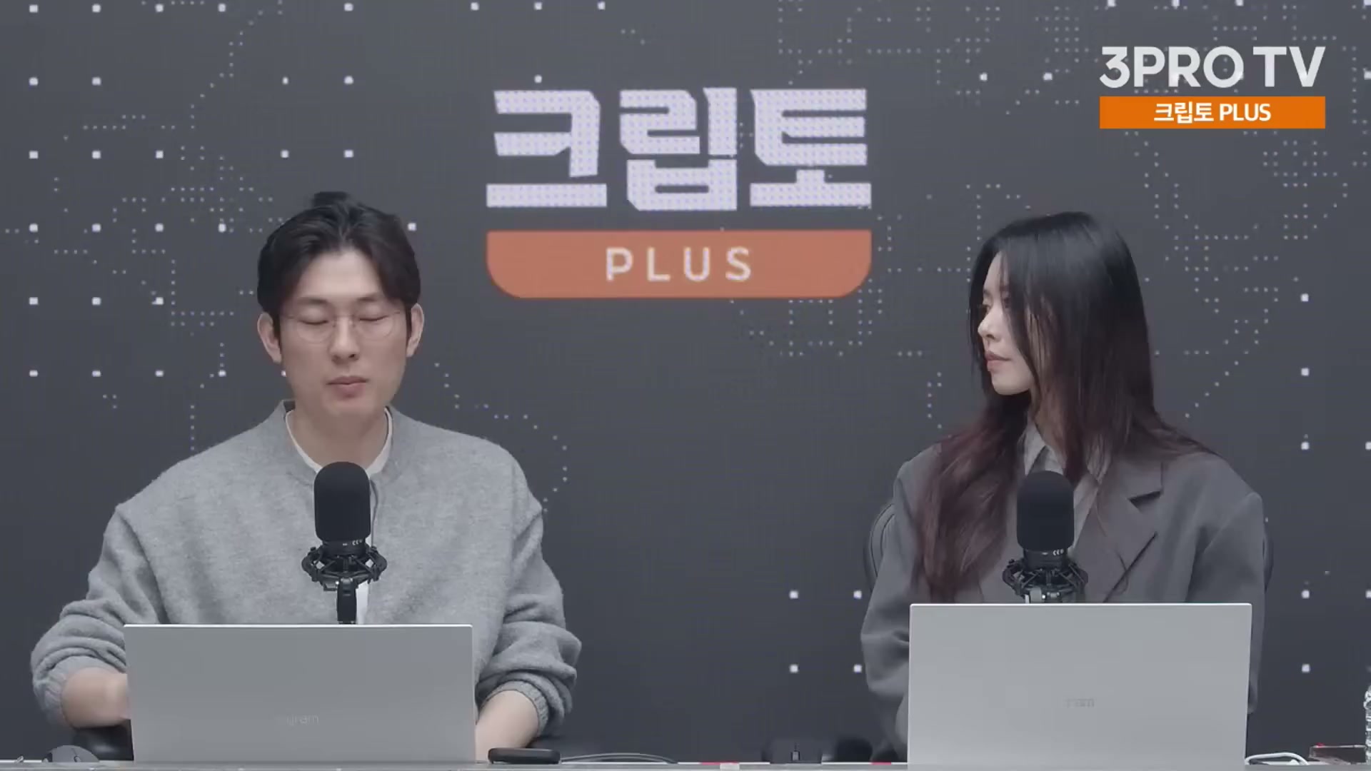 Snapshot at 18426.1s