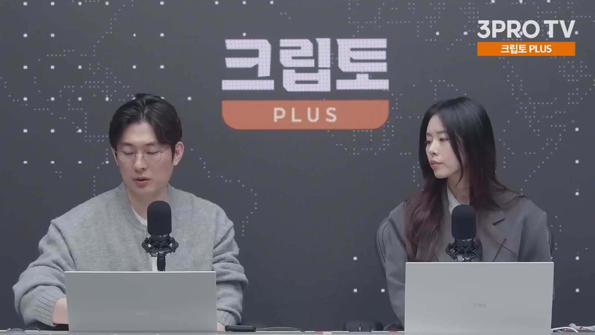 Snapshot at 21094.1s