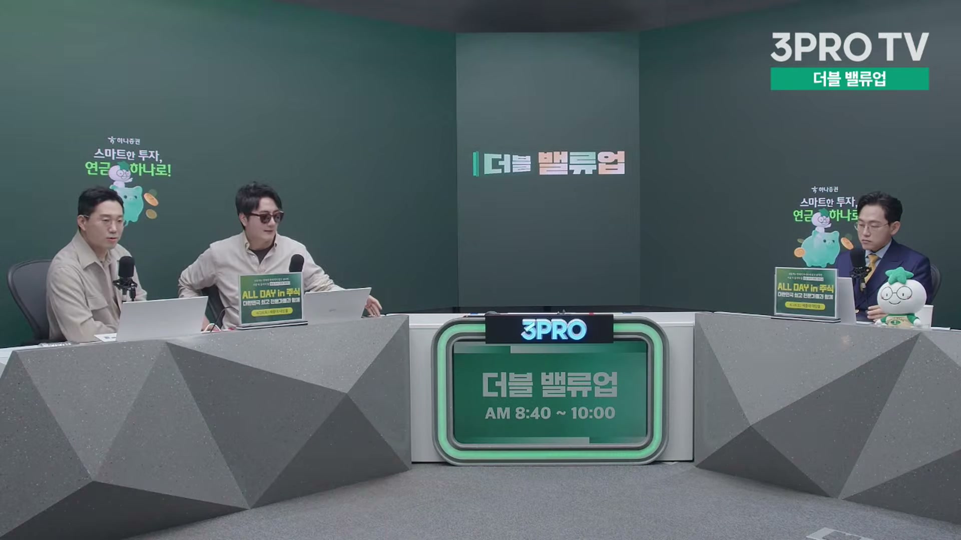 Snapshot at 11133.6s