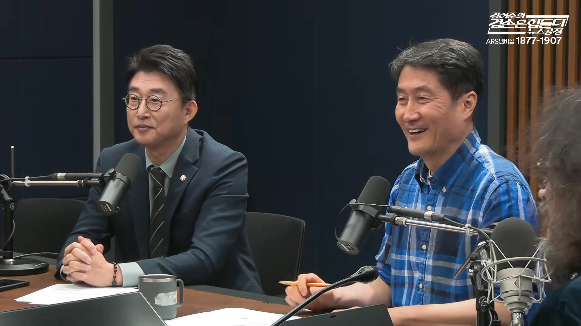 Snapshot at 6516.63s