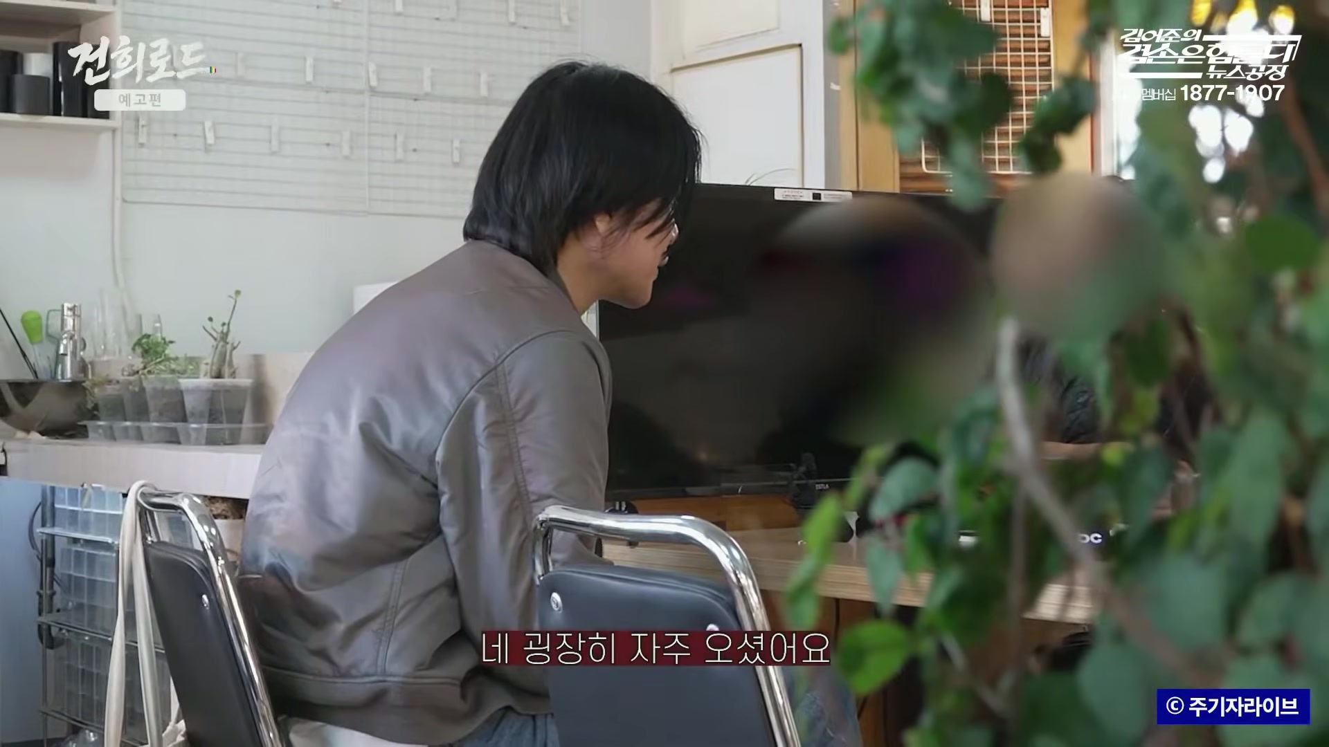 Snapshot at 6641.63s