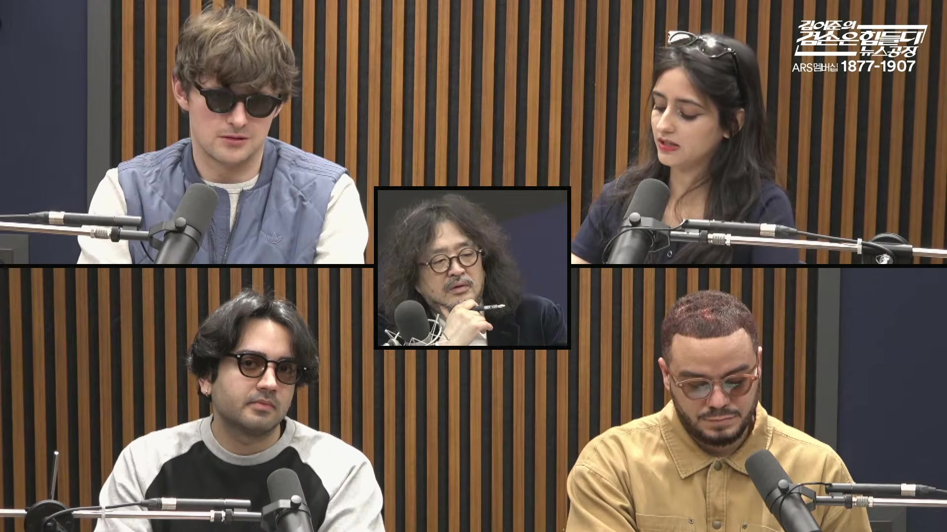 Snapshot at 8319.34s