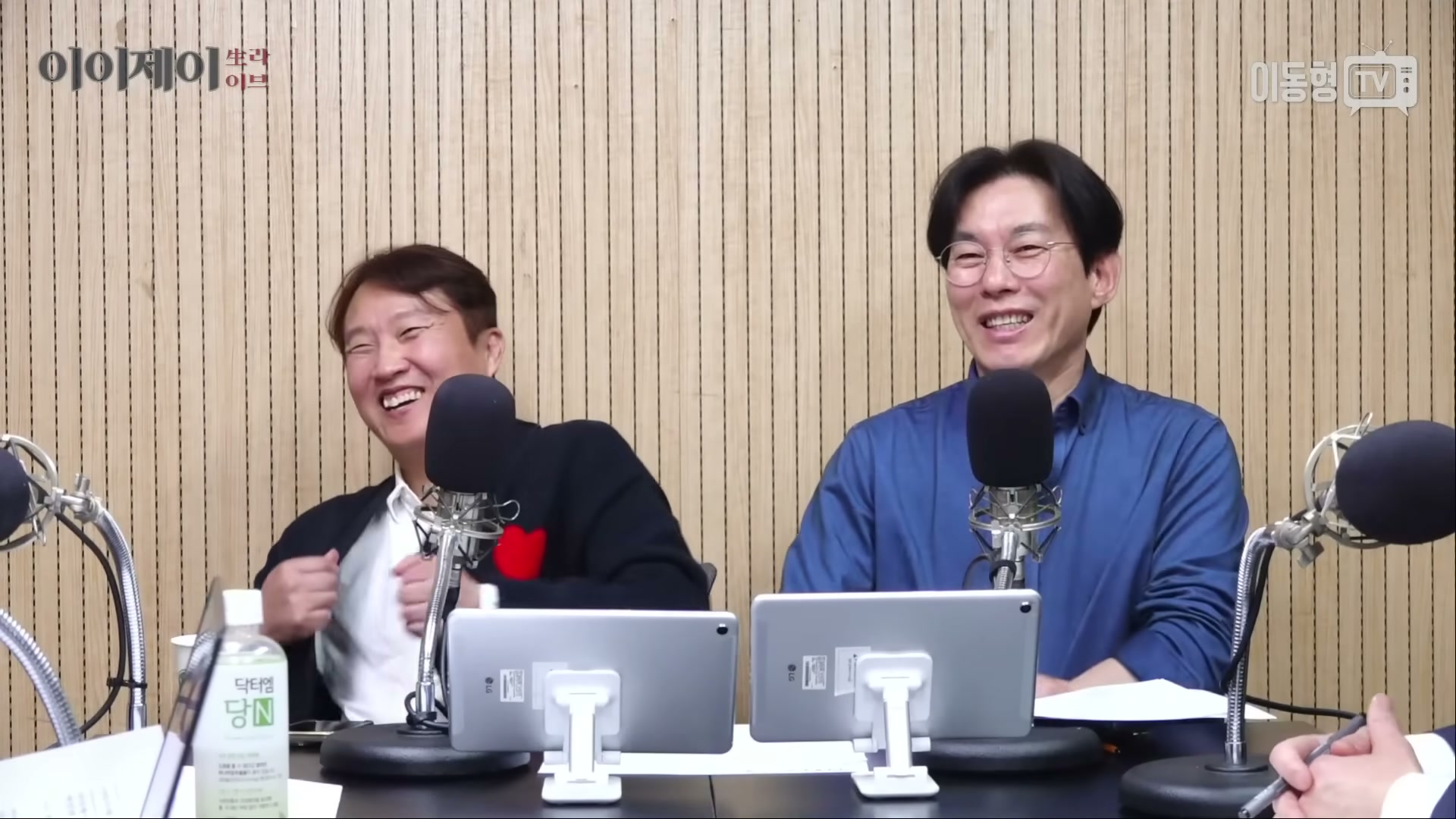 Snapshot at 2822.59s