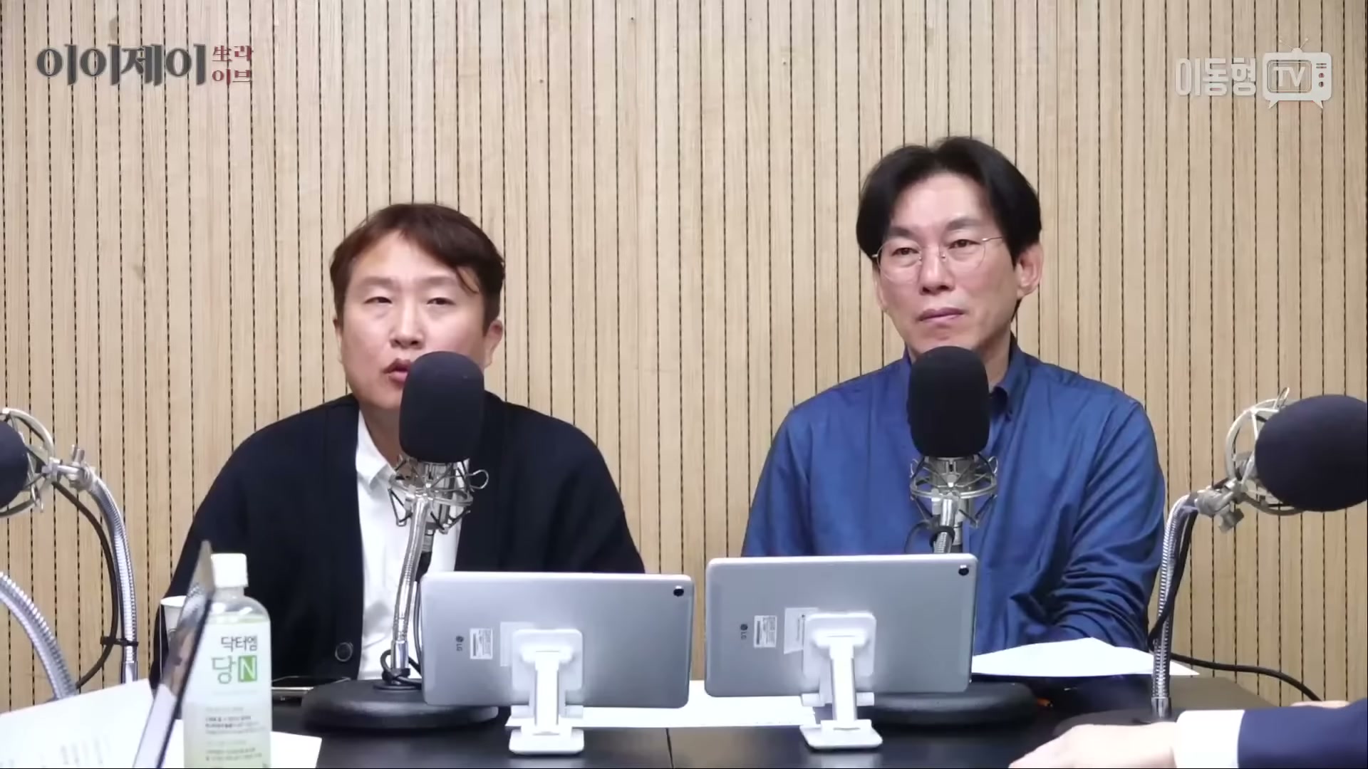 Snapshot at 2869.09s