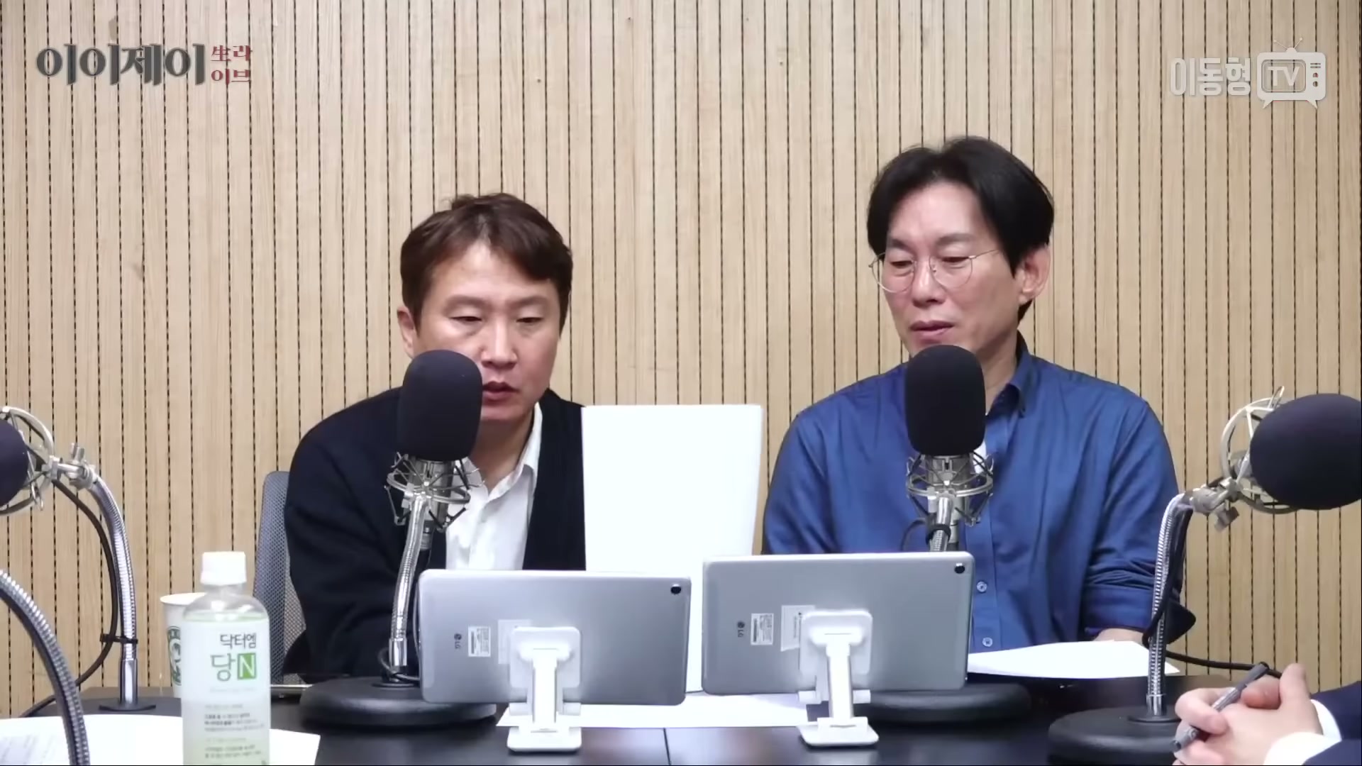 Snapshot at 3317.29s