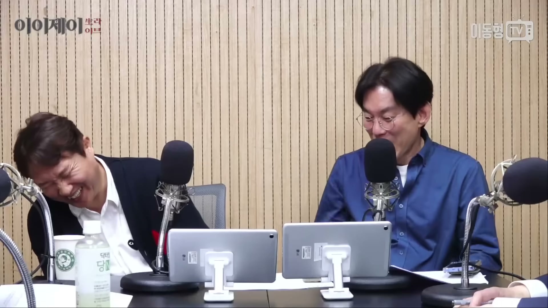 Snapshot at 4444.49s