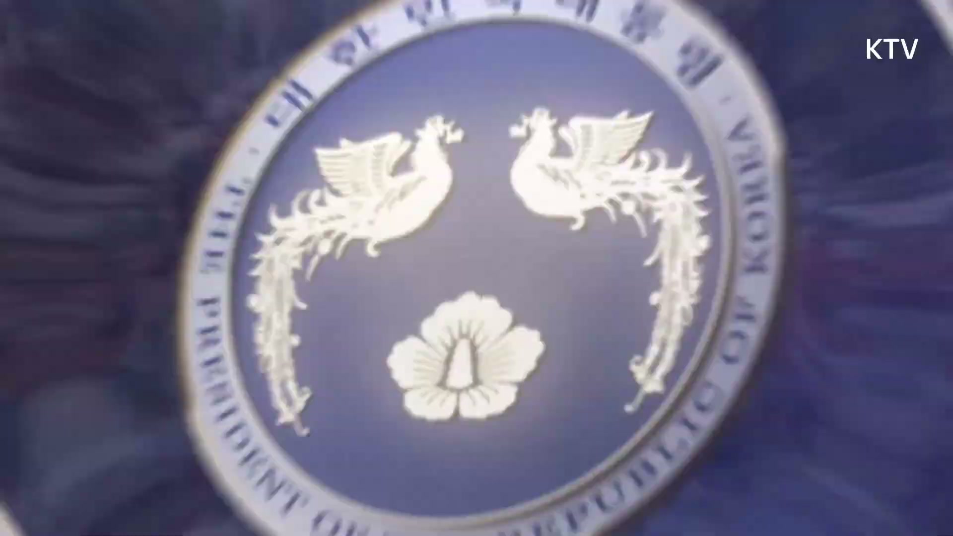 Snapshot at 9428.64s