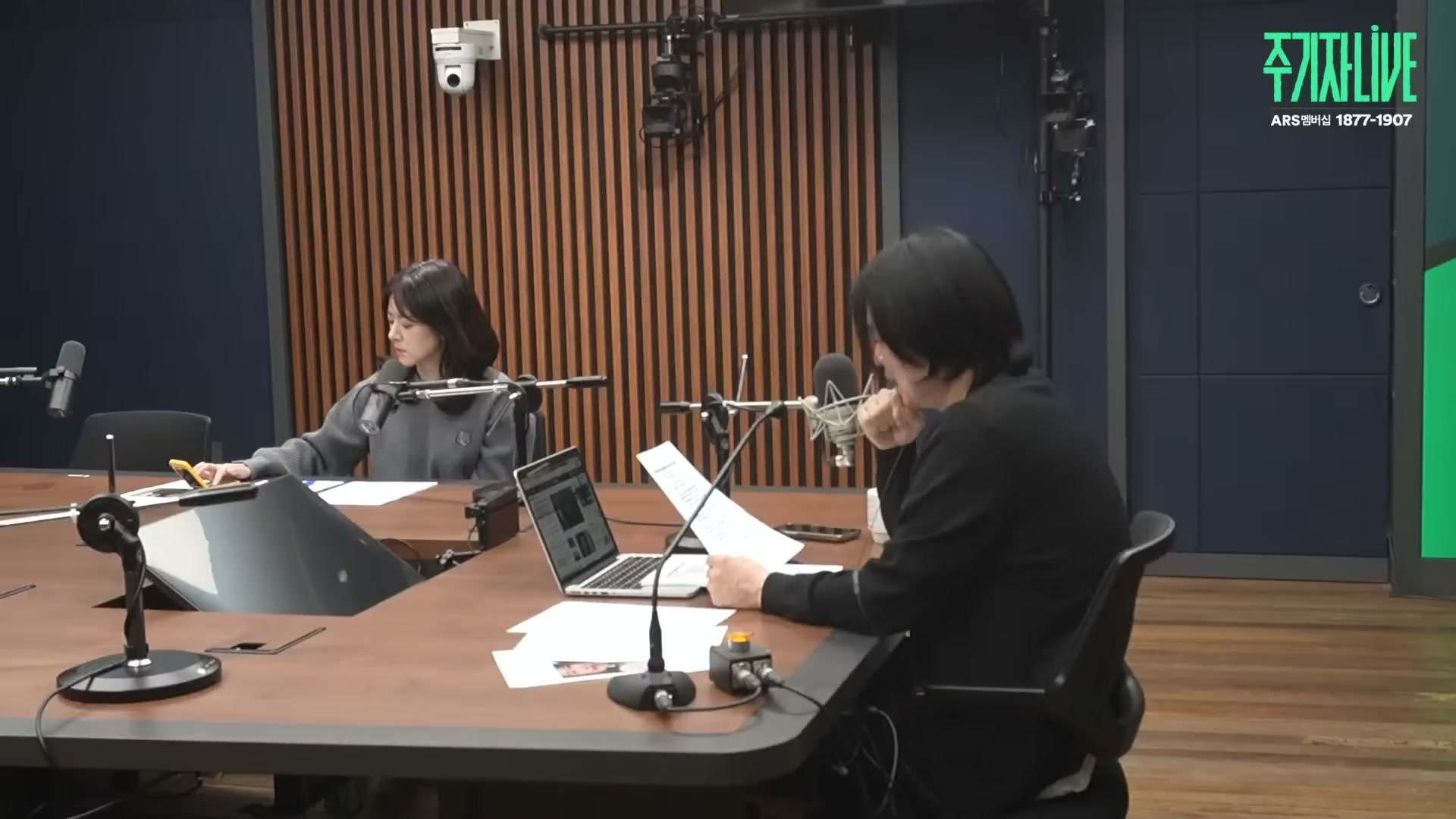 Snapshot at 5159.03s