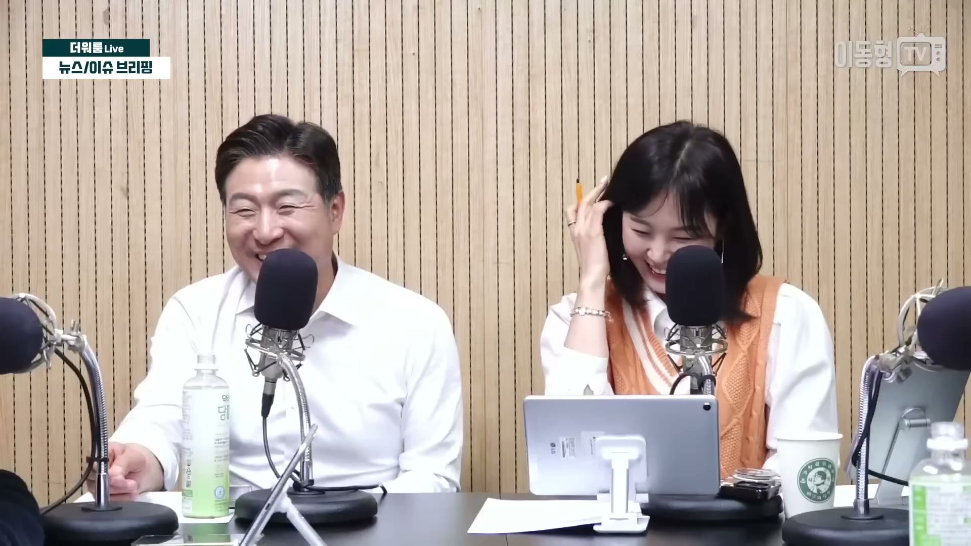 Snapshot at 2896.96s