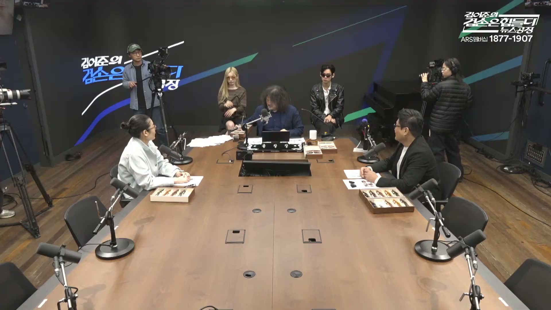 Snapshot at 9624.93s