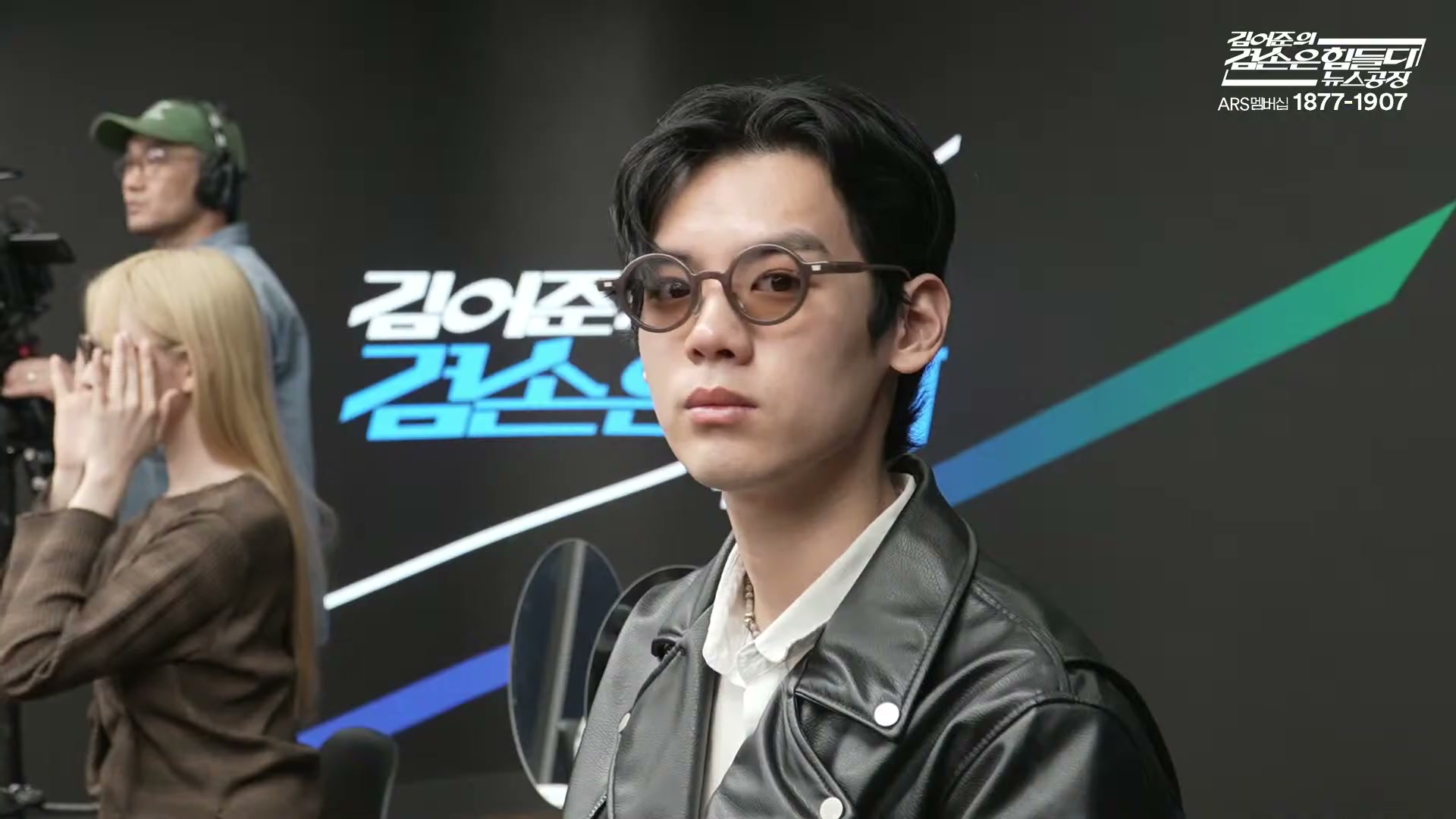 Snapshot at 9672.27s