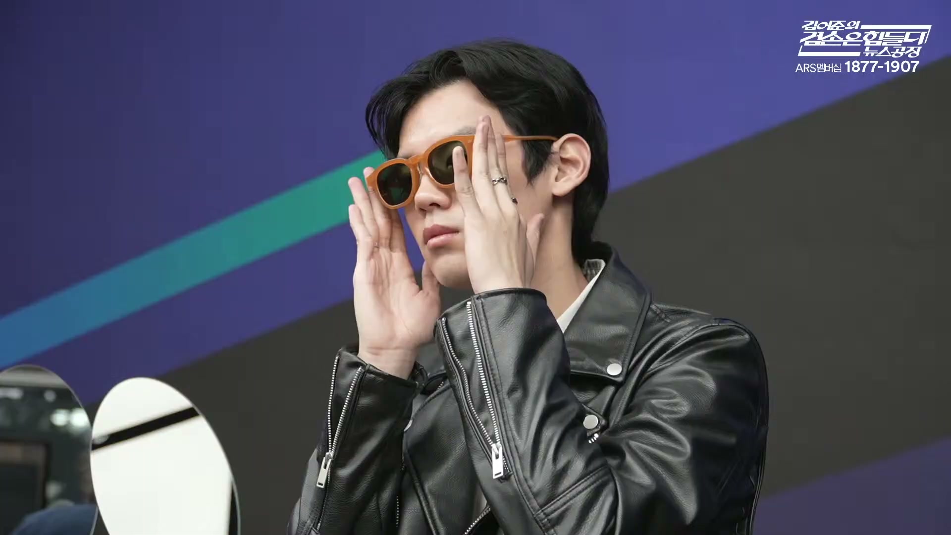 Snapshot at 9832.47s