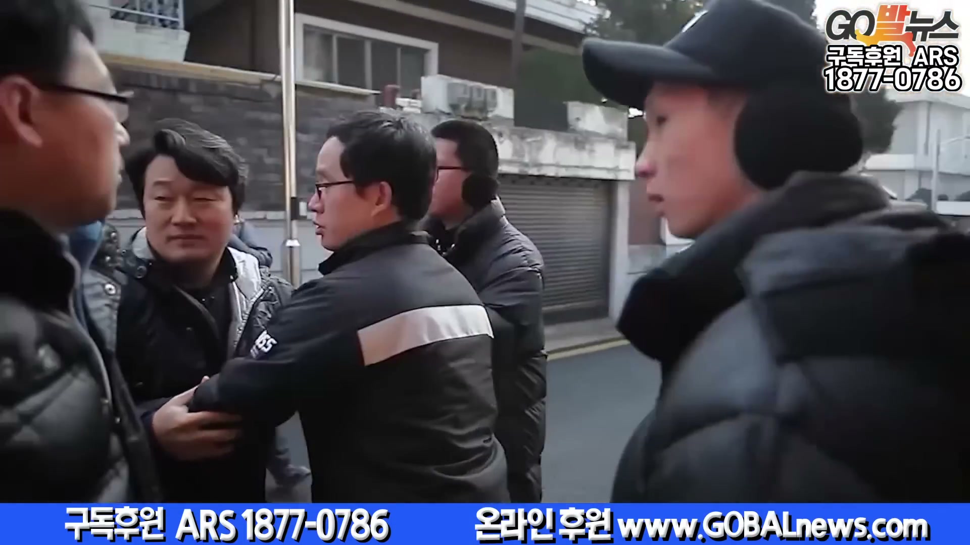 Snapshot at 6002.87s