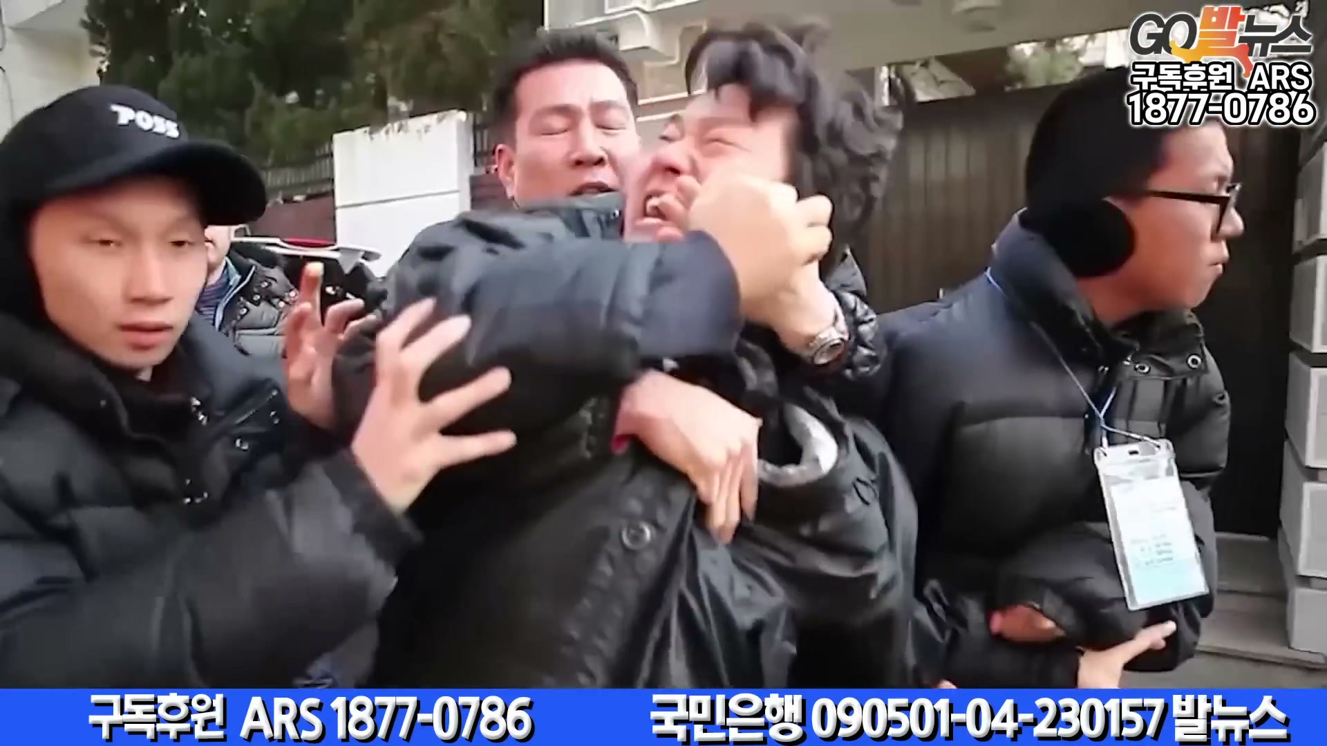 Snapshot at 6015.37s