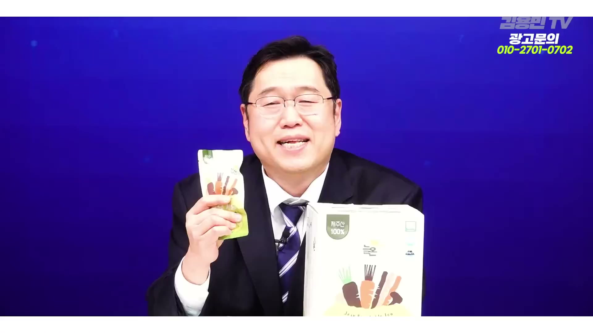 Snapshot at 2015.68s