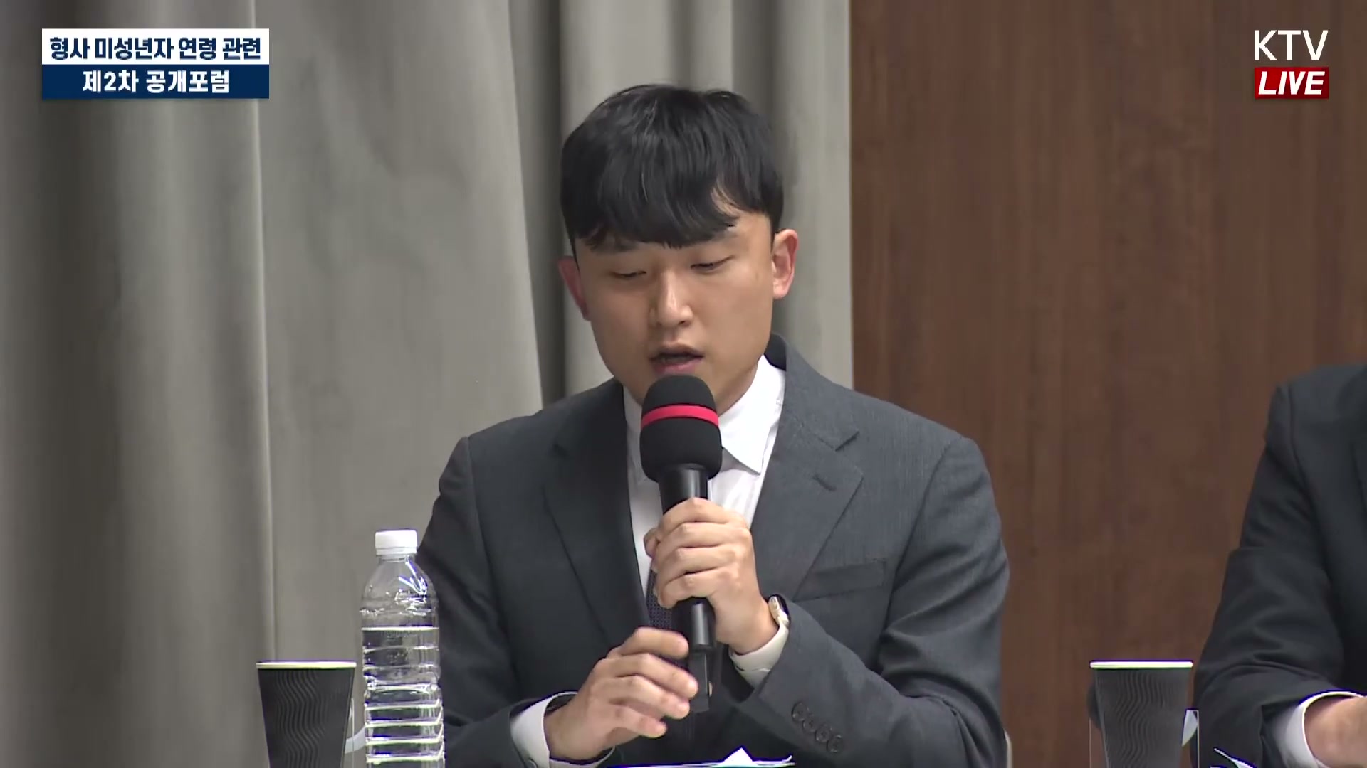 Snapshot at 3601.98s