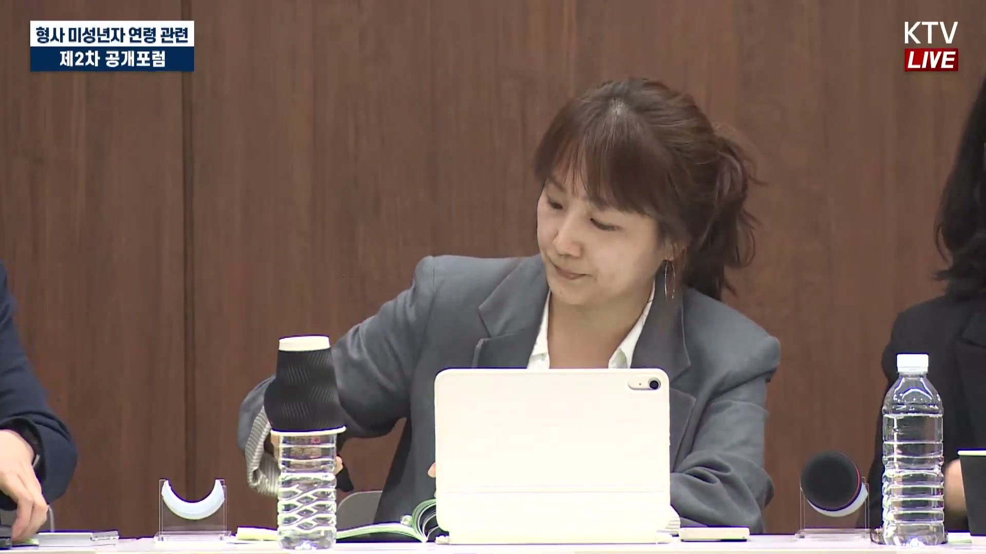 Snapshot at 5552.72s