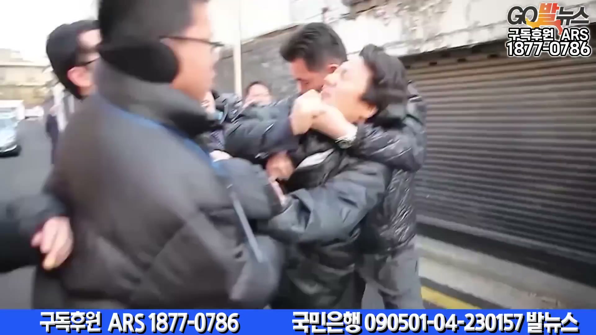 Snapshot at 6106.78s