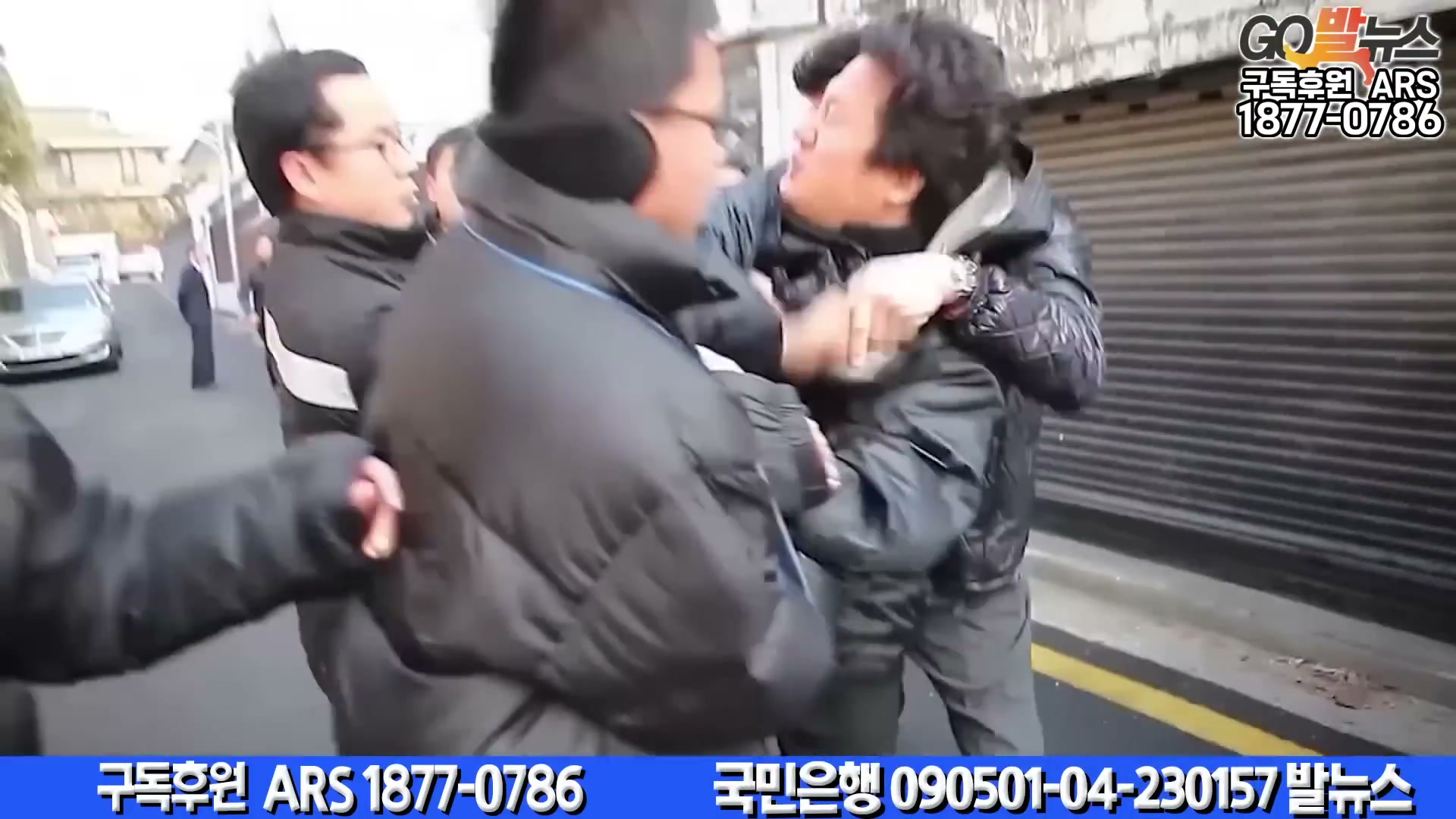 Snapshot at 6106.98s