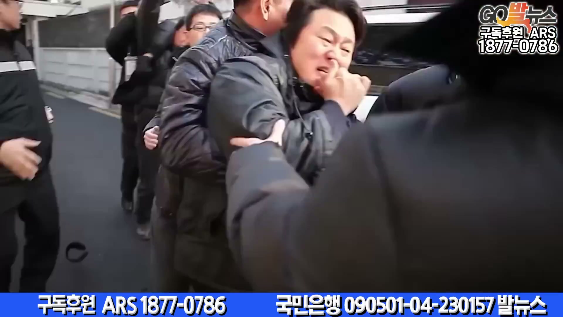 Snapshot at 6110.65s