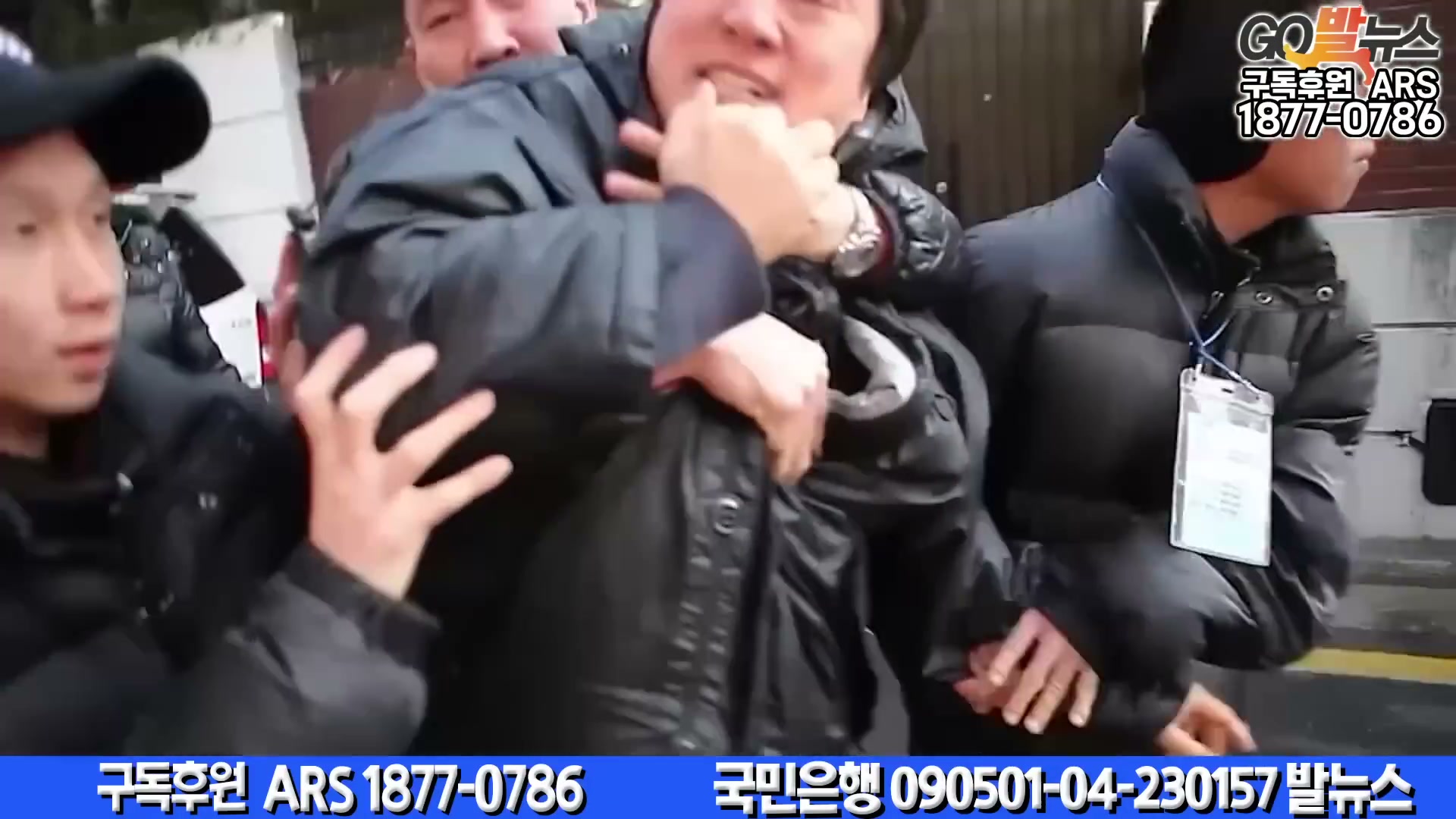 Snapshot at 6113.15s