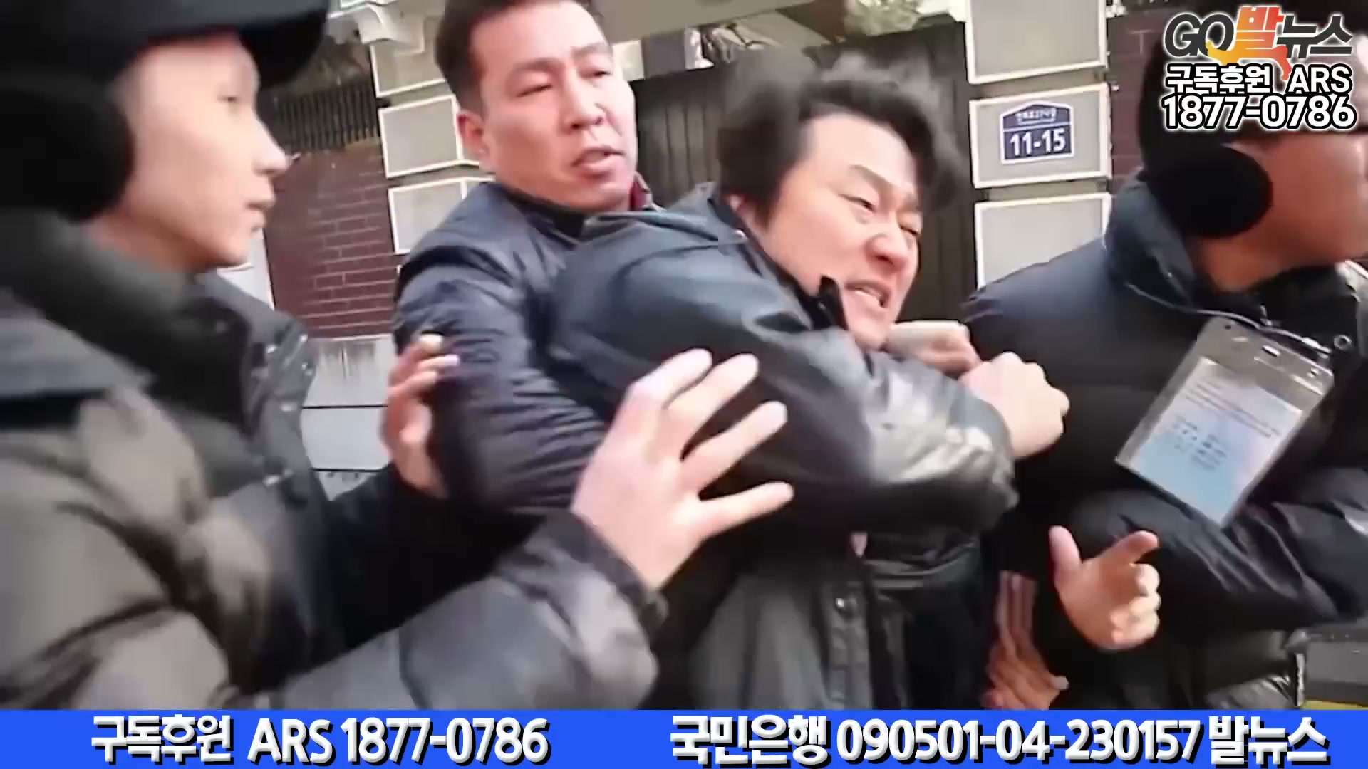 Snapshot at 6113.35s