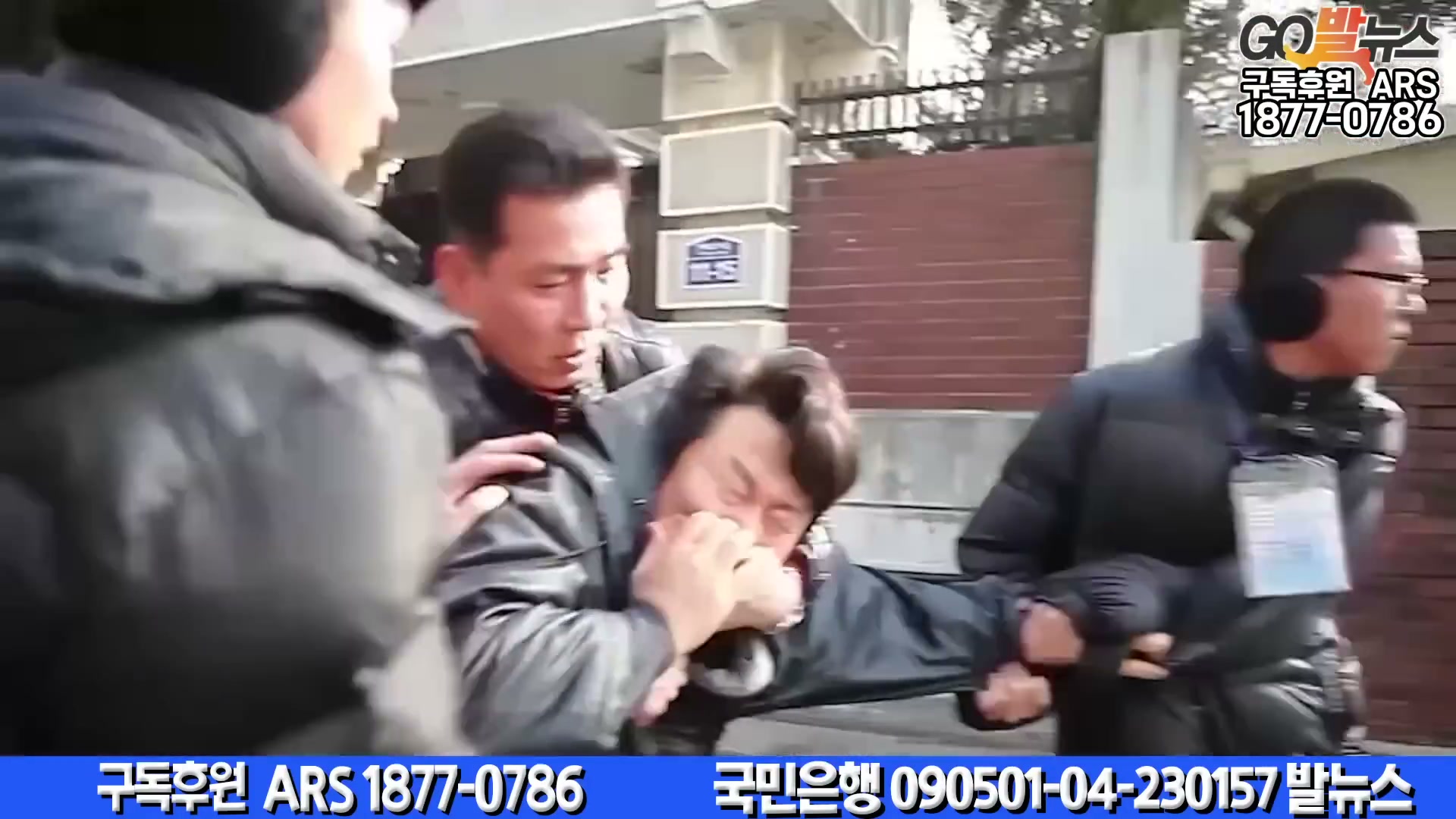 Snapshot at 6113.98s