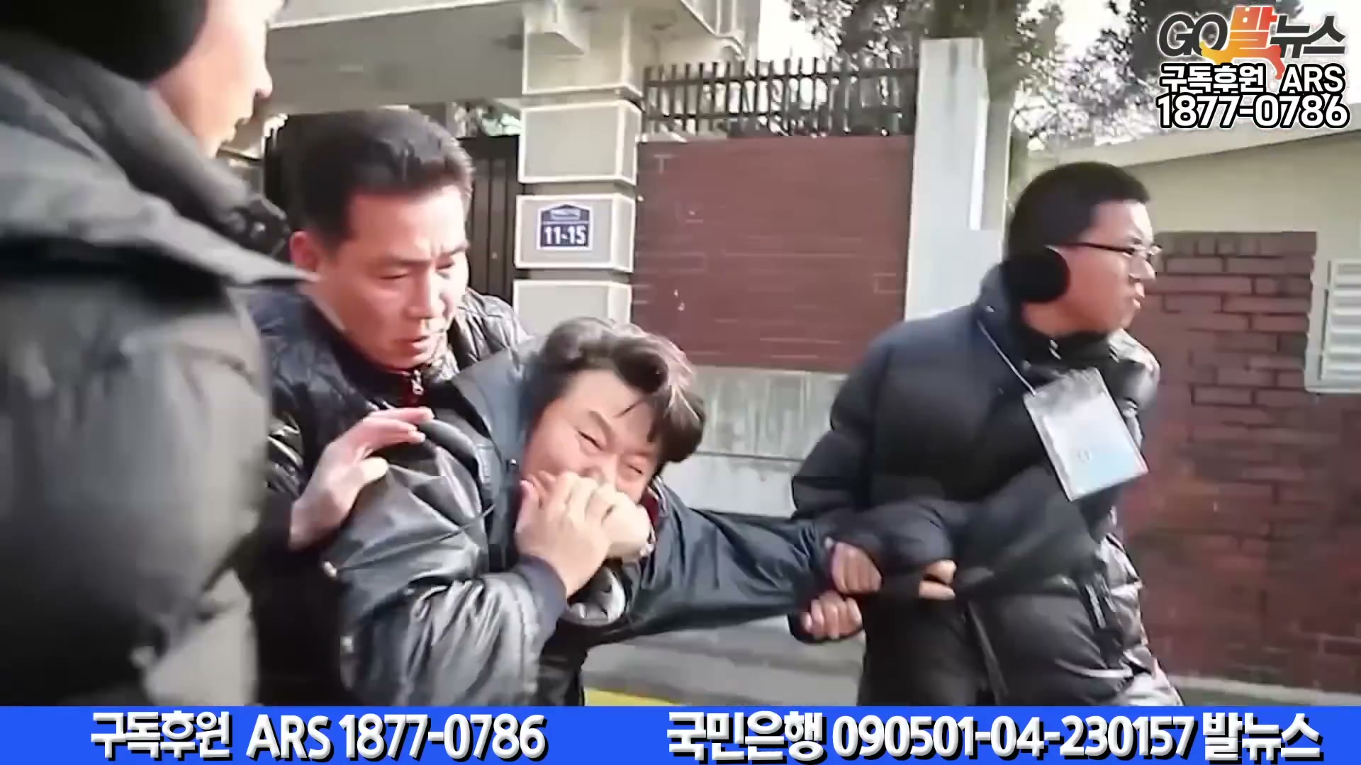 Snapshot at 6114.05s