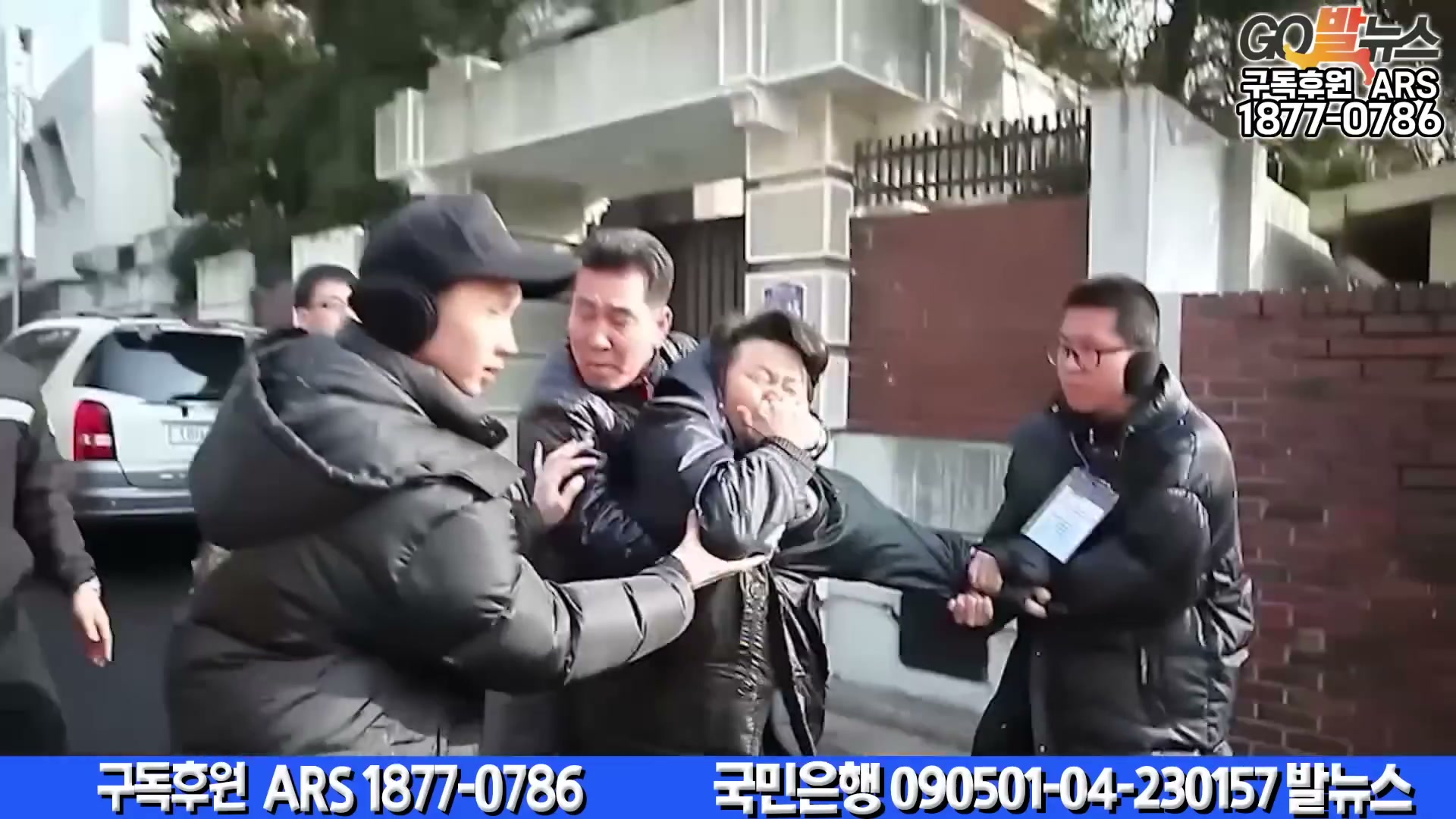 Snapshot at 6114.65s