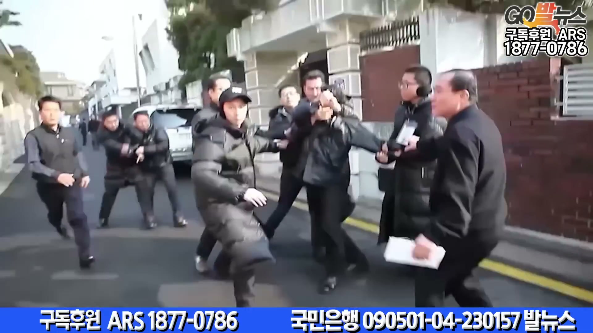 Snapshot at 6115.75s