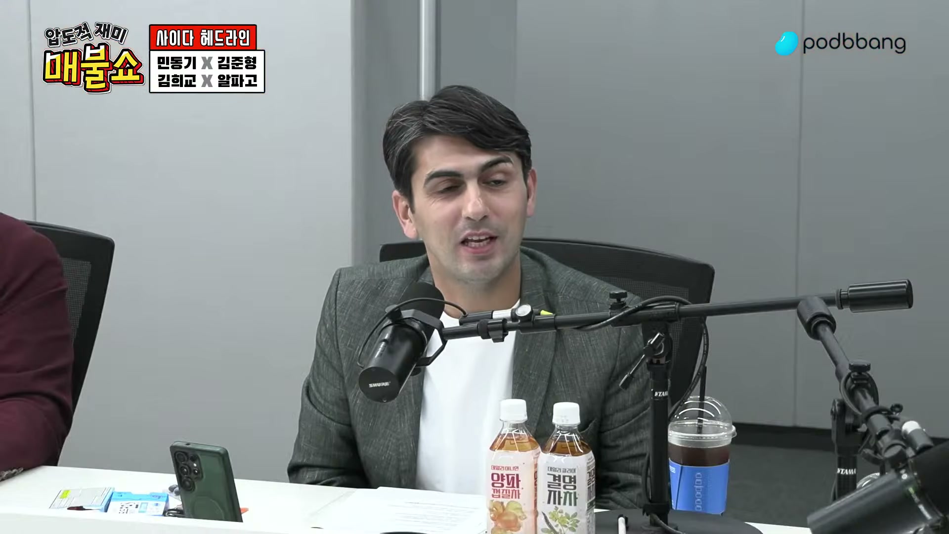 Snapshot at 2217.68s