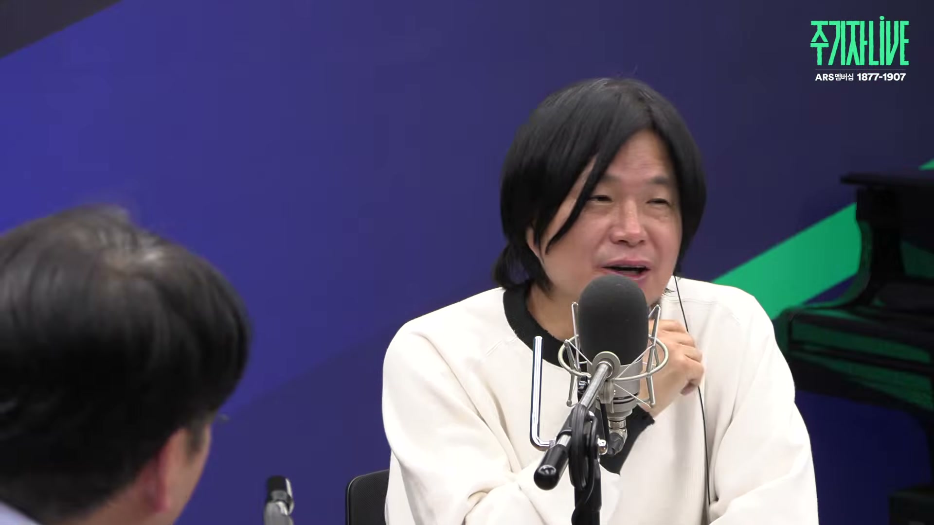 Snapshot at 7719.39s