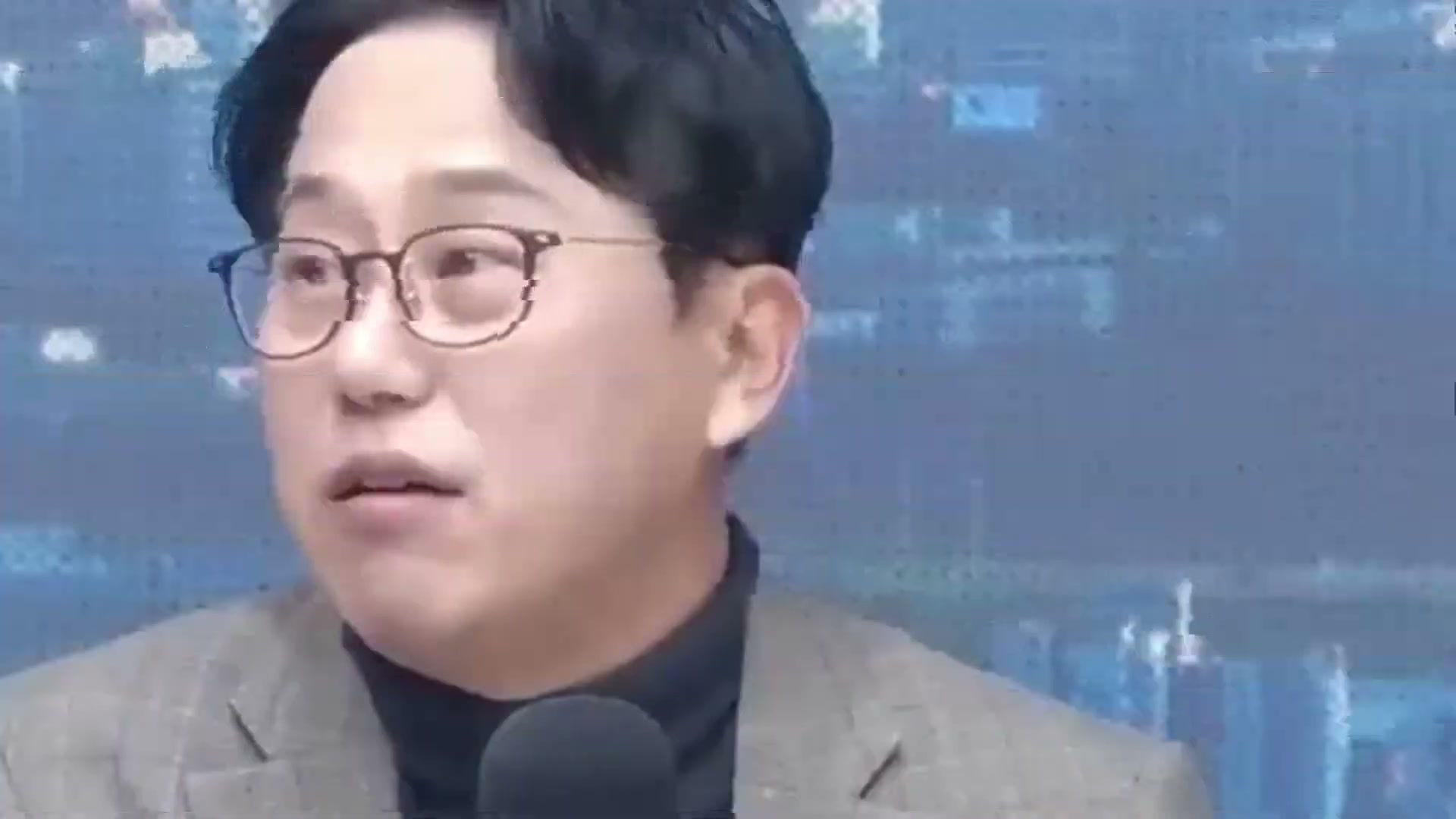 Snapshot at 10029.6s