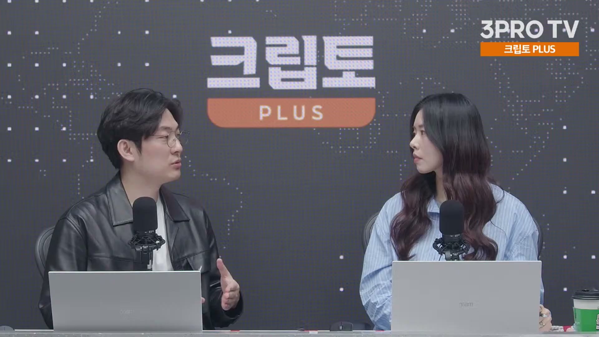 Snapshot at 21400.6s